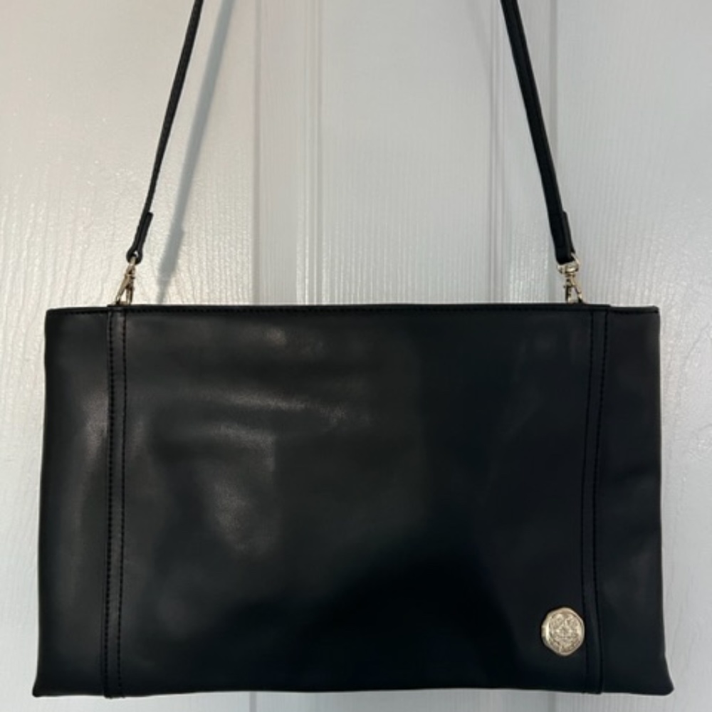 Vince Camuto crossbody clutch purse - Picture 2 of 7